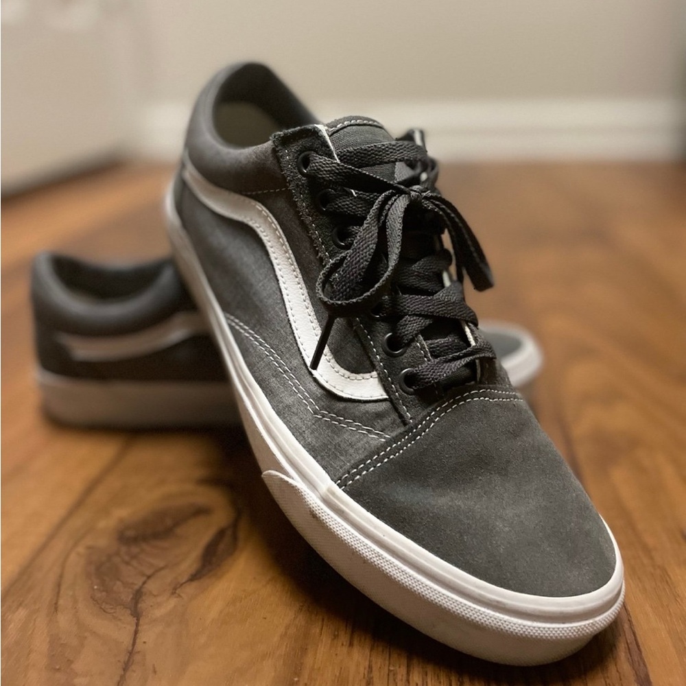 Men’s Vans Size 10 Grey Low Top